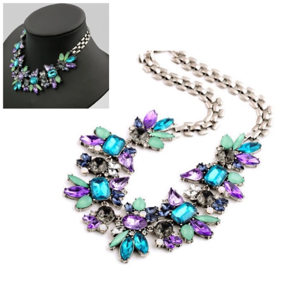 NEW!💙💎💜GORGEOUS! STATEMENT NECKLACE!💜💎💙LOVE! - Picture 7 of 8
